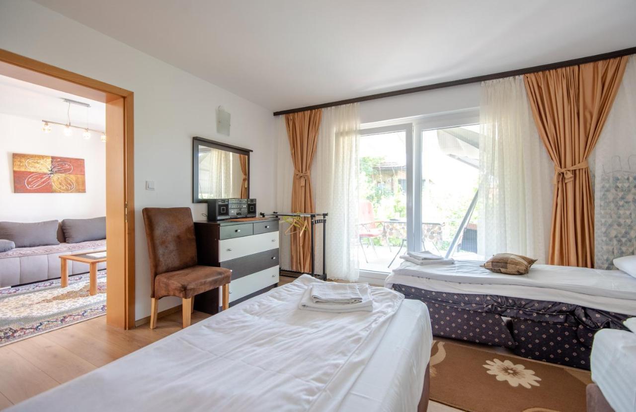 Apartman Mira ซาราเยโว ภายนอก รูปภาพ