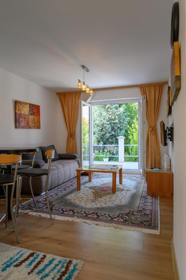 Apartman Mira ซาราเยโว ภายนอก รูปภาพ