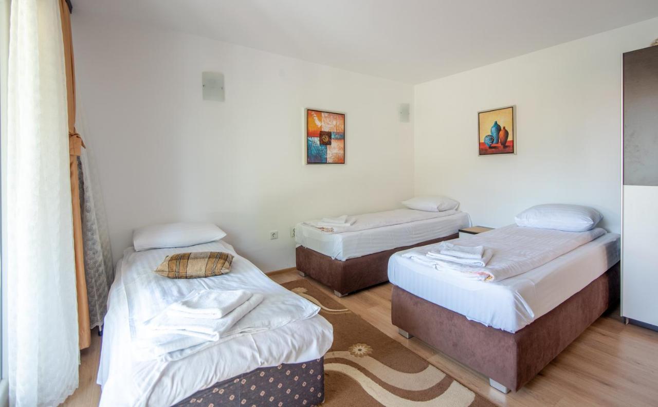 Apartman Mira ซาราเยโว ภายนอก รูปภาพ